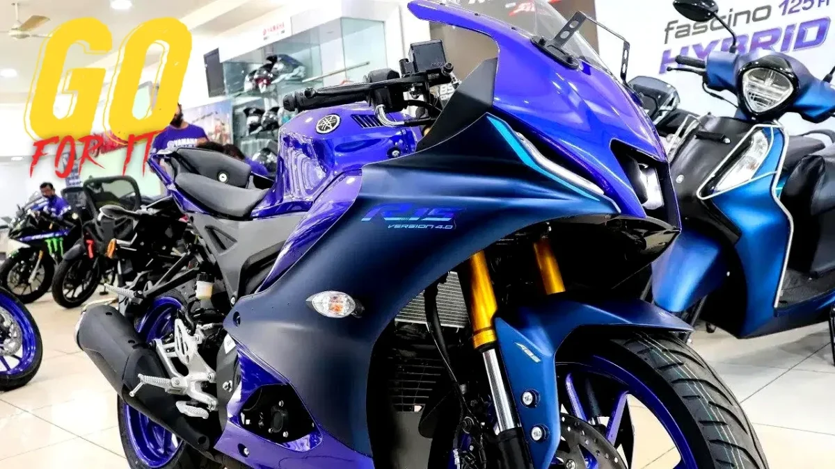 Yamaha R15 V4