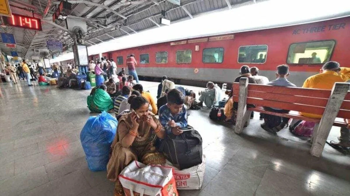 Change in schedule for Surat-Muzaffarpur Express and Bhuj-Bareilly Express