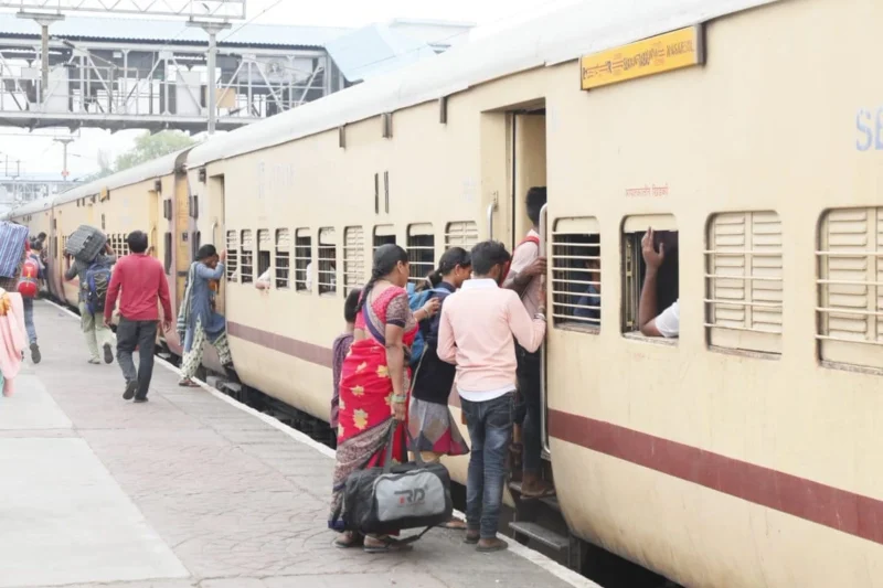 Summer special train from Chhapra to Kanpur